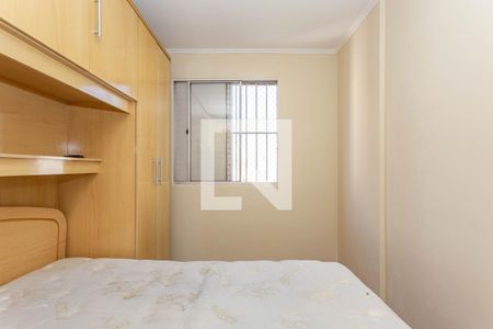Quarto 1 de apartamento para alugar com 2 quartos, 52m² em Jardim Celeste, São Paulo
