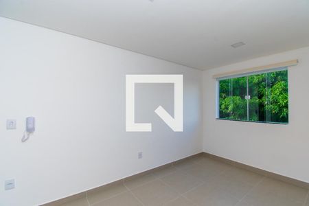 Apartamento para alugar com 2 quartos, 47m² em Vila Ivone, São Paulo