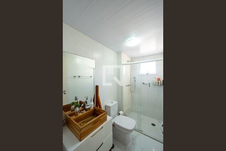 Apartamento à venda com 65m², 2 quartos e 1 vaga Apartamento à venda com 65m², 2 quartos e 1 vagaBanheiro Social