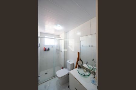 Apartamento à venda com 65m², 2 quartos e 1 vaga Apartamento à venda com 65m², 2 quartos e 1 vagaBanheiro da Suíte