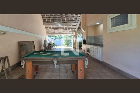 Casa de condomínio à venda com 550m², 4 quartos e 3 vagas Casa de condomínio à venda com 550m², 4 quartos e 3 vagasVaranda gourmet