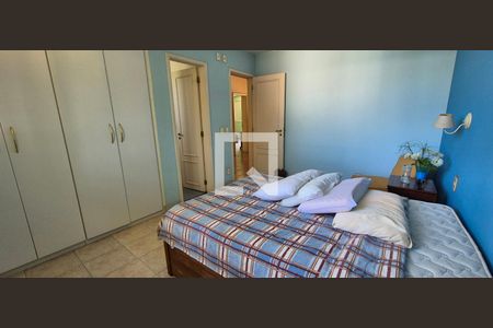 Casa de condomínio à venda com 550m², 4 quartos e 3 vagas Casa de condomínio à venda com 550m², 4 quartos e 3 vagasQuarto 1