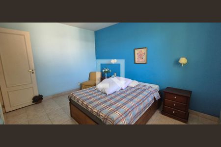 Casa de condomínio à venda com 550m², 4 quartos e 3 vagas Casa de condomínio à venda com 550m², 4 quartos e 3 vagasQuarto 1