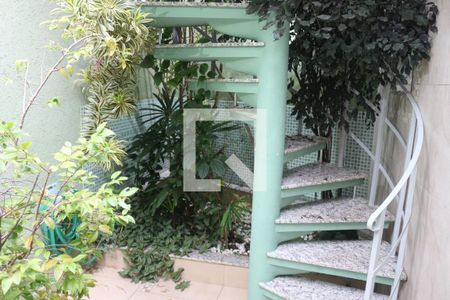 Casa à venda com 269m², 3 quartos e 8 vagasQuintal