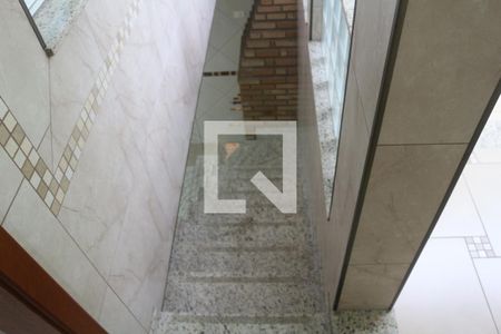 Casa à venda com 269m², 3 quartos e 8 vagasGaragem