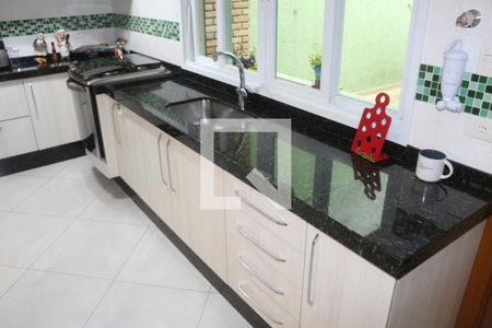 Casa à venda com 269m², 3 quartos e 8 vagasCozinha