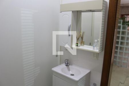 Casa à venda com 269m², 3 quartos e 8 vagasBanheiro