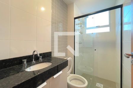 Apartamento à venda com 56m², 2 quartos e 1 vaga Apartamento à venda com 56m², 2 quartos e 1 vagaBanheiro