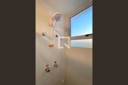 Apartamento à venda com 56m², 2 quartos e 1 vaga Apartamento à venda com 56m², 2 quartos e 1 vagaBanheiro