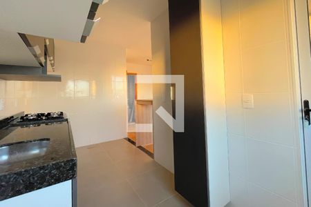 Apartamento à venda com 56m², 2 quartos e 1 vaga Apartamento à venda com 56m², 2 quartos e 1 vagaCozinha