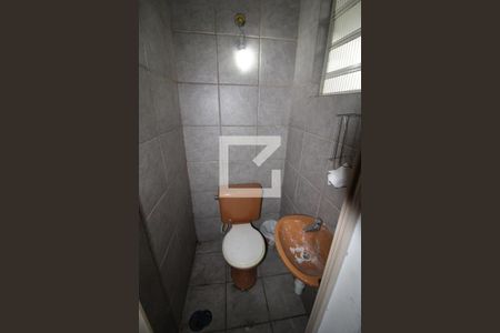 Casa à venda com 200m², 4 quartos e 3 vagasBanheiro de Serviço