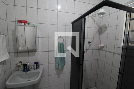 Casa à venda com 200m², 4 quartos e 3 vagasBanheiro 1