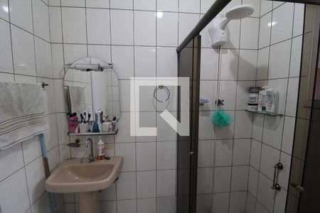 Casa à venda com 200m², 4 quartos e 3 vagasBanheiro 2