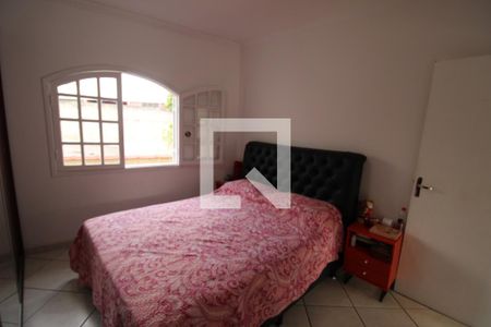 Casa à venda com 200m², 4 quartos e 3 vagasQuarto 4