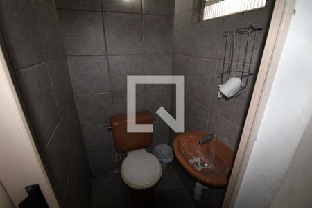 Casa à venda com 200m², 4 quartos e 3 vagasBanheiro de Serviço