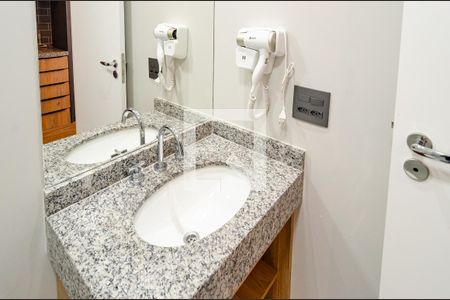 Studio para alugar com 20m², 1 quarto e sem vaga Studio para alugar com 20m², 1 quarto e sem vagaBanheiro Social