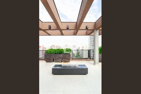 Studio para alugar com 20m², 1 quarto e sem vaga Studio para alugar com 20m², 1 quarto e sem vagaTerraço