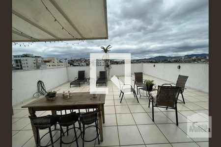 Apartamento à venda com 190m², 4 quartos e 3 vagasTerraço 