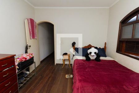 Casa à venda com 300m², 5 quartos e 3 vagas Casa à venda com 300m², 5 quartos e 3 vagasQuarto 3