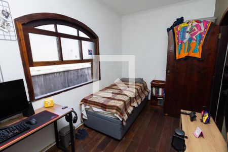 Casa à venda com 300m², 5 quartos e 3 vagas Casa à venda com 300m², 5 quartos e 3 vagasQuarto 2