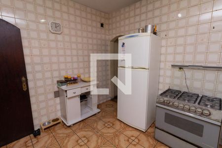 Casa à venda com 300m², 5 quartos e 3 vagas Casa à venda com 300m², 5 quartos e 3 vagasCozinha