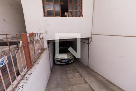 Casa à venda com 300m², 5 quartos e 3 vagas Casa à venda com 300m², 5 quartos e 3 vagasGaragem