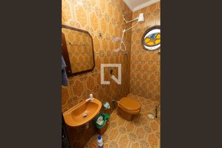 Casa à venda com 300m², 5 quartos e 3 vagas Casa à venda com 300m², 5 quartos e 3 vagasBanheiro 3