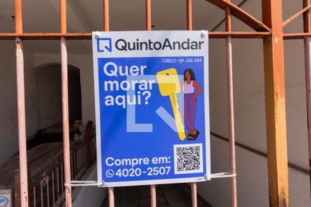 Casa à venda com 300m², 5 quartos e 3 vagas Casa à venda com 300m², 5 quartos e 3 vagasFachada - plaquinha