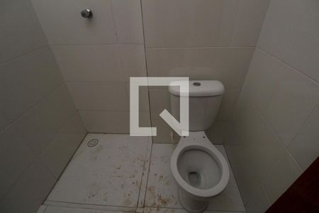 Apartamento à venda com 34m², 2 quartos e sem vaga Apartamento à venda com 34m², 2 quartos e sem vagaBanheiro