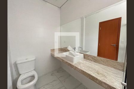 Casa à venda com 165m², 3 quartos e 2 vagasLavabo
