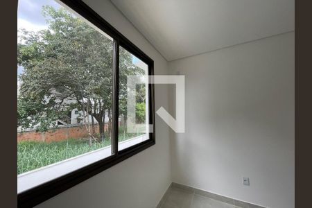 Casa à venda com 165m², 3 quartos e 2 vagasQuarto 2