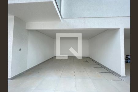 Casa à venda com 165m², 3 quartos e 2 vagasGaragem