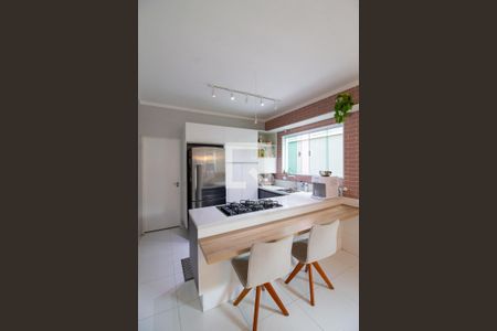 Casa à venda com 250m², 3 quartos e 3 vagasCozinha