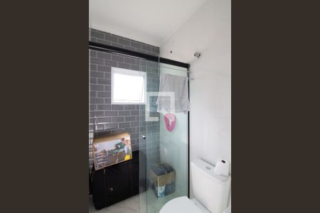 Casa à venda com 250m², 3 quartos e 3 vagasBanheiro da Suíte 2