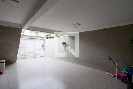 Casa à venda com 250m², 3 quartos e 3 vagasGaragem