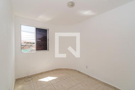 Quarto 2 de apartamento para alugar com 2 quartos, 58m² em Olaria, Rio de Janeiro