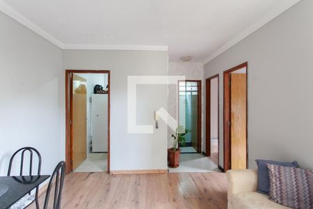 Sala de apartamento para alugar com 2 quartos, 56m² em Floramar, Belo Horizonte