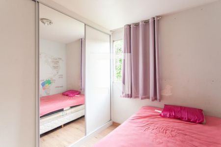 Quarto 2 de apartamento para alugar com 2 quartos, 56m² em Floramar, Belo Horizonte