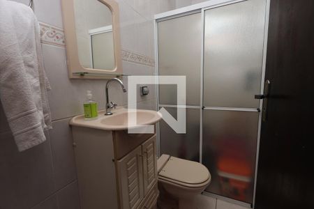 Casa à venda com 330m², 4 quartos e 6 vagasBanheiro Casa 2