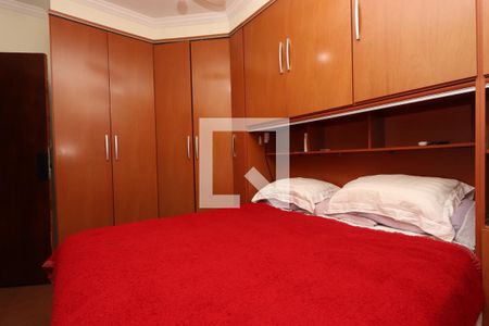 Casa à venda com 330m², 4 quartos e 6 vagasSuíte Casa 2