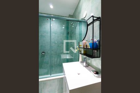 Apartamento à venda com 132m², 3 quartos e 1 vaga Apartamento à venda com 132m², 3 quartos e 1 vagaBanheiro social 1