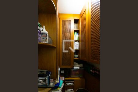 Apartamento à venda com 132m², 3 quartos e 1 vaga Apartamento à venda com 132m², 3 quartos e 1 vagaQuarto de serviço