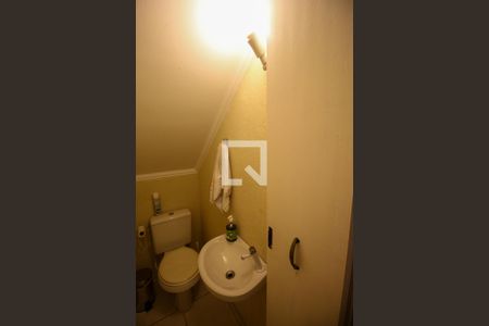 Casa de condomínio à venda com 61m², 2 quartos e 1 vaga Casa de condomínio à venda com 61m², 2 quartos e 1 vagaBanheiro