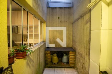 Casa de condomínio à venda com 61m², 2 quartos e 1 vaga Casa de condomínio à venda com 61m², 2 quartos e 1 vagaÁrea de Serviço