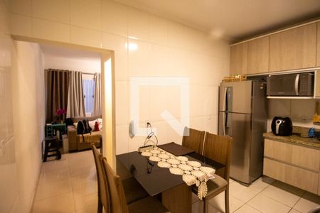 Casa de condomínio à venda com 61m², 2 quartos e 1 vaga Casa de condomínio à venda com 61m², 2 quartos e 1 vagaCozinha