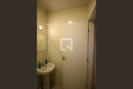 Casa de condomínio à venda com 61m², 2 quartos e 1 vaga Casa de condomínio à venda com 61m², 2 quartos e 1 vagaBanheiro 2