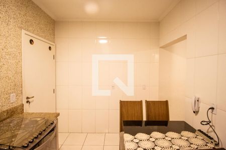 Casa de condomínio à venda com 61m², 2 quartos e 1 vaga Casa de condomínio à venda com 61m², 2 quartos e 1 vagaCozinha