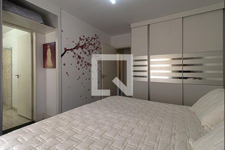 Casa à venda com 225m², 4 quartos e 6 vagas Casa à venda com 225m², 4 quartos e 6 vagasSuíte