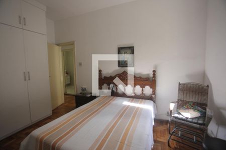 Casa à venda com 240m², 4 quartos e 1 vagaquarto 2