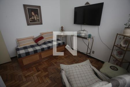 Casa à venda com 240m², 4 quartos e 1 vagaquarto 1